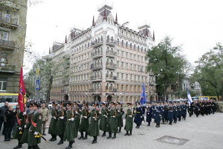 По традиции празднования Дня защитника Украины в Одессе начались торжественной церемонией в парке имени Шевченко (фоторепортаж)