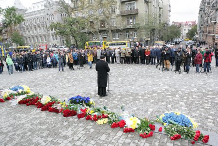 По традиции празднования Дня защитника Украины в Одессе начались торжественной церемонией в парке имени Шевченко (фоторепортаж)