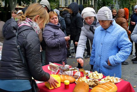 «Одесский каравай»: продукцию со вкусом выпекаем вместе (фоторепортаж)