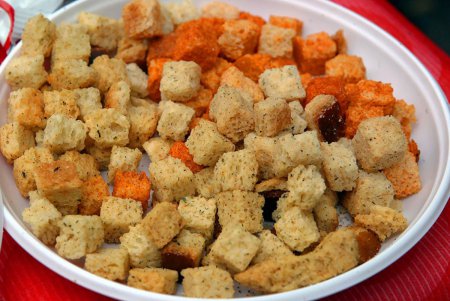 «Одесский каравай»: продукцию со вкусом выпекаем вместе (фоторепортаж)