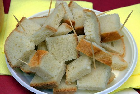 «Одесский каравай»: продукцию со вкусом выпекаем вместе (фоторепортаж)