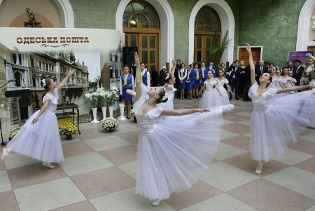 Одесской почте — 200! (фоторепортаж)