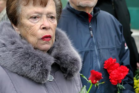 Памятник жертвам Холокоста открыт сегодня на Люстдорфской дороге (фоторепортаж)