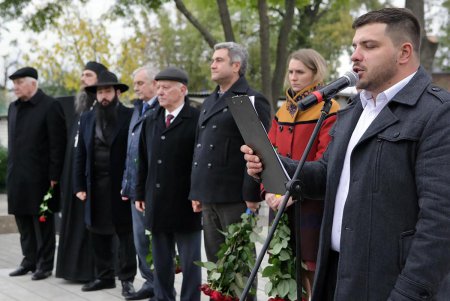 Памятник жертвам Холокоста открыт сегодня на Люстдорфской дороге (фоторепортаж)
