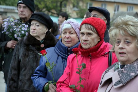 Памятник жертвам Холокоста открыт сегодня на Люстдорфской дороге (фоторепортаж)