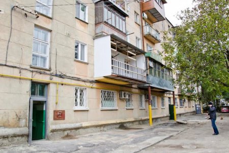 Жильцам, пострадавшим от взрыва квартир, вручили ключи после ремонта