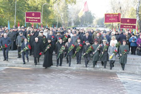 Одесситы почтили память освободителей Украины от немецко-фашистских захватчиков (фоторепортаж)