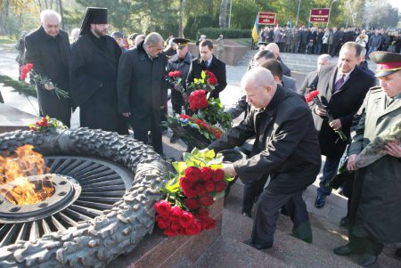 Одесситы почтили память освободителей Украины от немецко-фашистских захватчиков (фоторепортаж)