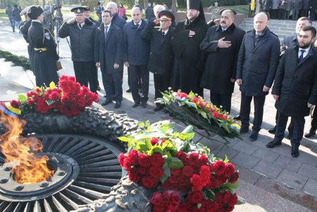Одесситы почтили память освободителей Украины от немецко-фашистских захватчиков (фоторепортаж)