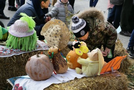 В Парке Победы проходит «Праздник тыквы» (фоторепортаж)