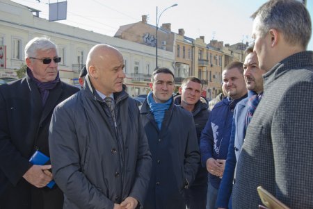 Городской голова проверил ход реконструкции Тираспольской площади (фото)