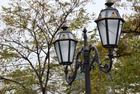 Возле Воронцовского дворца теперь можно помечтать о романтике XIX века (фото)