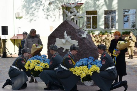 Будни СБУ Одесчины: первый монумент героям и пополнение технического парка (фото)