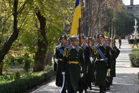 Будни СБУ Одесчины: первый монумент героям и пополнение технического парка (фото)