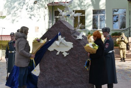 Будни СБУ Одесчины: первый монумент героям и пополнение технического парка (фото)