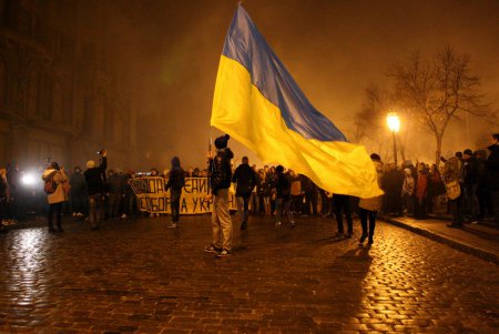 В Одессу вернулся большой футбол и «большие» футбольные фаны (фоторепортаж)