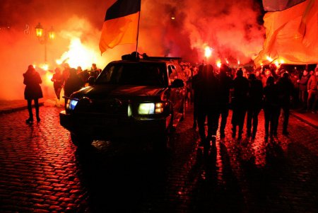 В Одессу вернулся большой футбол и «большие» футбольные фаны (фоторепортаж)