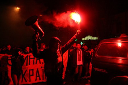 В Одессу вернулся большой футбол и «большие» футбольные фаны (фоторепортаж)