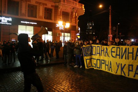 В Одессу вернулся большой футбол и «большие» футбольные фаны (фоторепортаж)