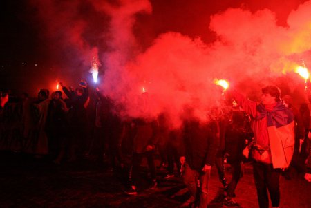 В Одессу вернулся большой футбол и «большие» футбольные фаны (фоторепортаж)