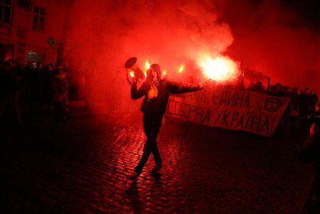 В Одессу вернулся большой футбол и «большие» футбольные фаны (фоторепортаж)