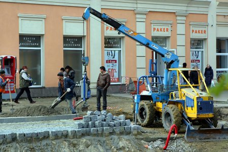 Обновленная Тираспольская площадь откроется в начале следующего года (фоторепортаж)