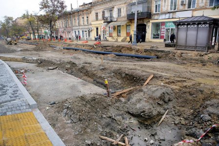 Обновленная Тираспольская площадь откроется в начале следующего года (фоторепортаж)