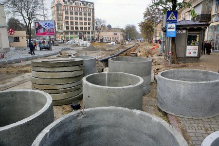 Обновленная Тираспольская площадь откроется в начале следующего года (фоторепортаж)