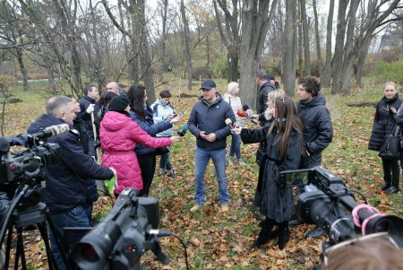 Любимый парк одесситов добавил зеленое убранство (фоторепортаж)