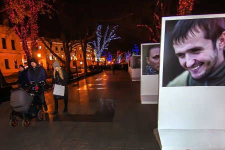 Вчера открылось «А в это время» (фоторепортаж)