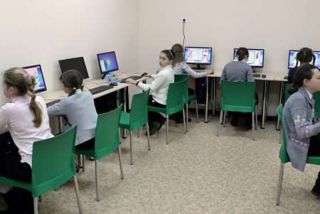 На Деволановскосм спуске появился новый дом — детский (фоторепортаж)