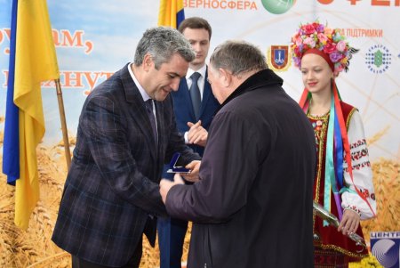 «Агро-СФЕРА» и персональные подарки — в области отметили День работников сельского хозяйства (фото)
