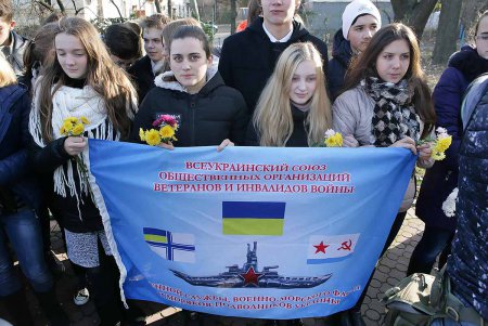 Память - удел живых: в Одессе почтили память выдающегося подводника-одессита XX-го века (фоторепортаж)