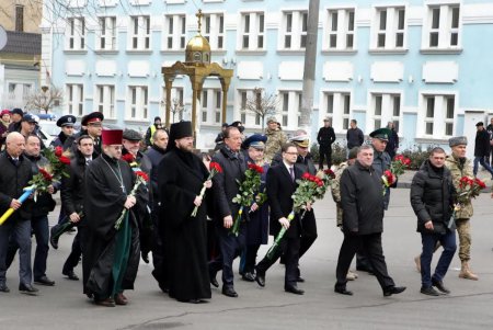 В Одессе почтили память жертв Голодомора (фоторепортаж) 