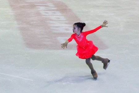 Одесский лед тепло встречает юных фигуристов (фоторепортаж)
