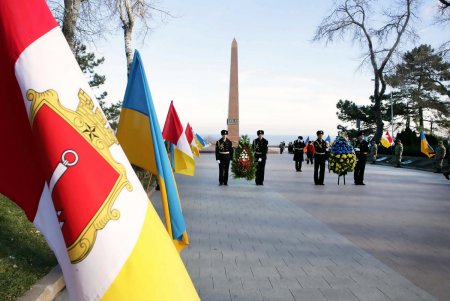 Одесса отмечает 25-ю годовщину Вооруженных Сил Украины (фоторепортаж)