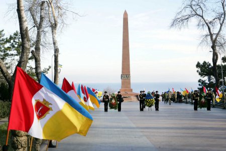 Одесса отмечает 25-ю годовщину Вооруженных Сил Украины (фоторепортаж)