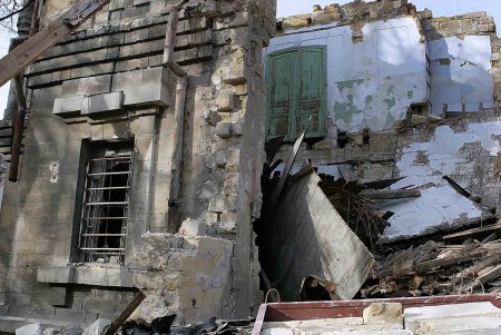 «Масонский дом»: начало спасения или окончательного исчезновения (фоторепортаж)