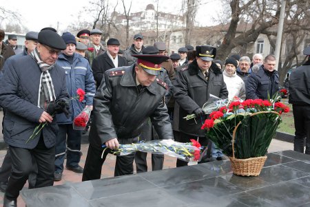 Одесситы почтили память погибших и умерших ликвидаторов аварии  на ЧАЭС (фоторепортаж)