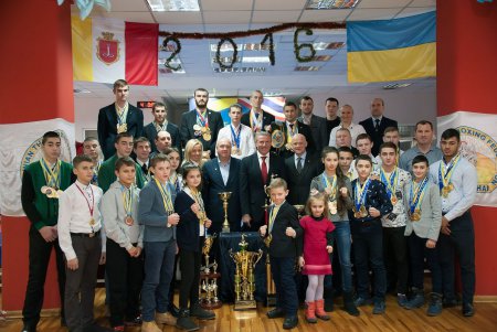 Глава Национального Олимпийского комитета Украины встретился с лучшими тайбоксерами страны (фото)