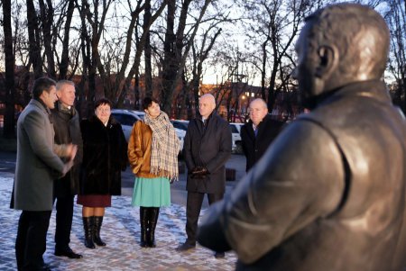 Глава НОК Украины Сергей Бубка посетил Академию спорта (фоторепортаж)