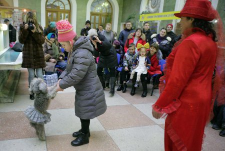  День святого Николая на одесском Главпочтамте (фоторепортаж)