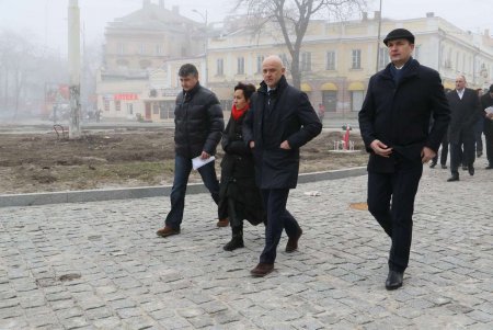 Реконструкция: по Тираспольской площади проехался экспериментальный трамвай (фото) 