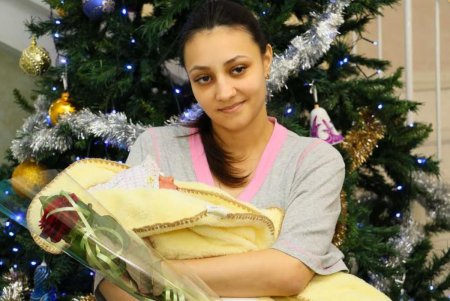 Мэр Одессы поздравил маленьких одесситов, рожденных 1 января (фото)