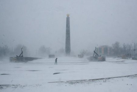 Одессу заметает снегом (фоторепортаж)