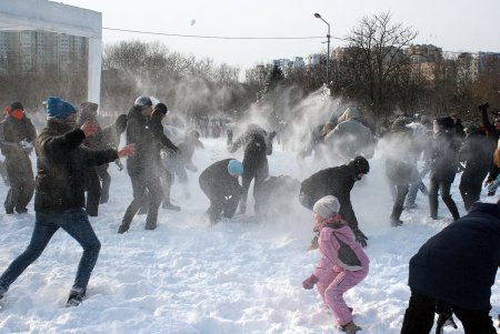 Cнежное побоище с мирным исходом (фоторепортаж)