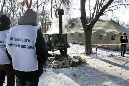 Пункты обогрева приняли больше тысячи человек (фоторепортаж)