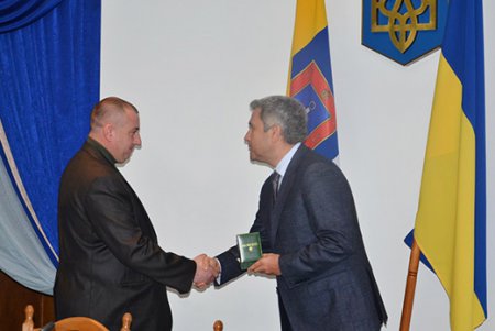 За поимку овидиопольского головореза — именной подарок