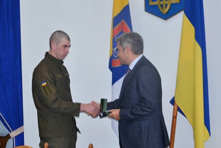 За поимку овидиопольского головореза — именной подарок