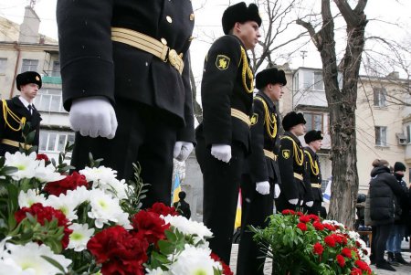 Жестокий урок для будущих поколений: в Одессе почтили память жертв Холокоста (фото)